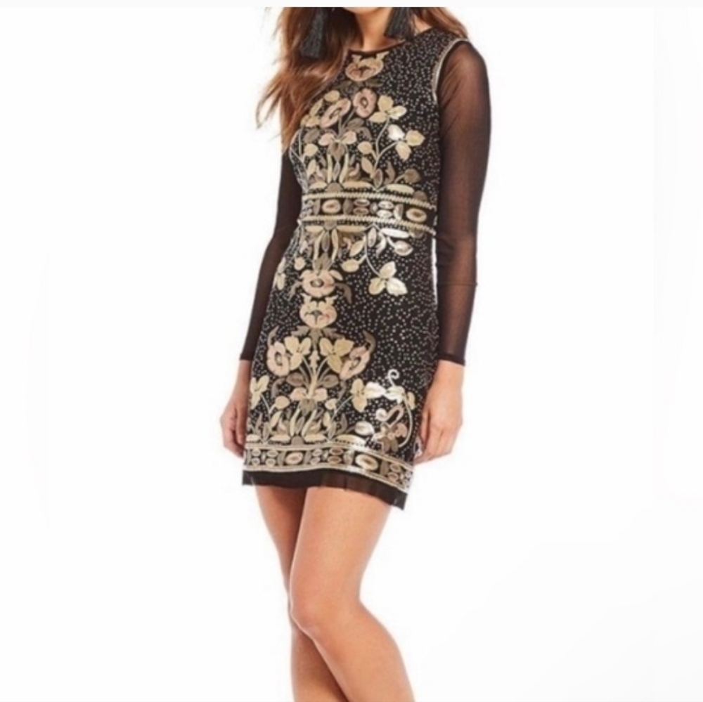 Chelsea & Violet Long Sleeve Embellished Dress Sz Small Black